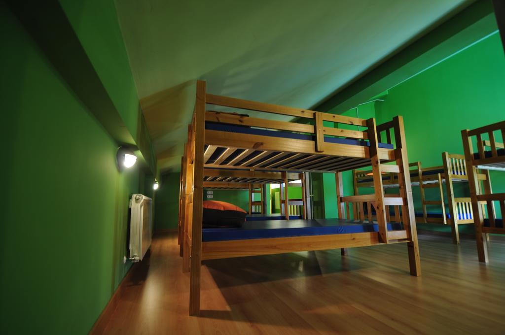 Mirador Del Angliru Hostel Риоса Стая снимка