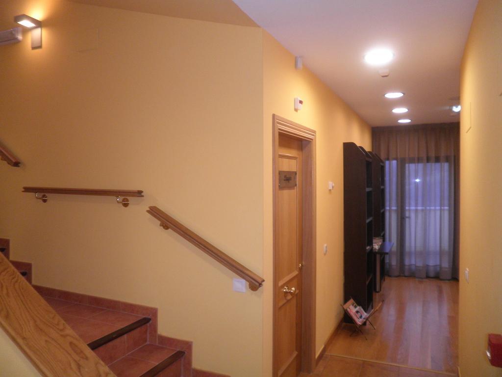Mirador Del Angliru Hostel Риоса Екстериор снимка