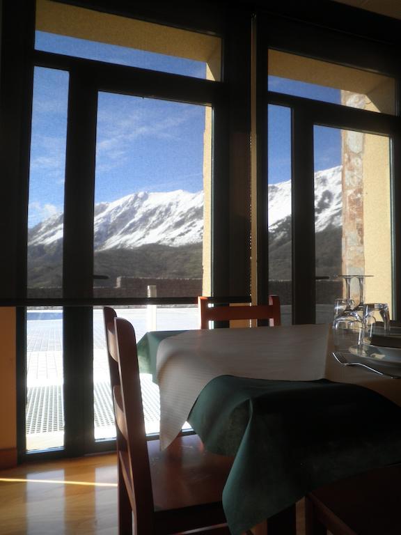 Mirador Del Angliru Hostel Риоса Екстериор снимка